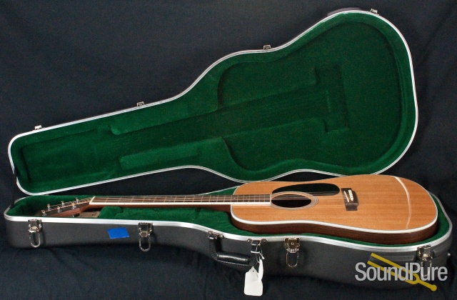 Martin D-35 2011 Dreadnought Acoustic Guitar - Used — image 7