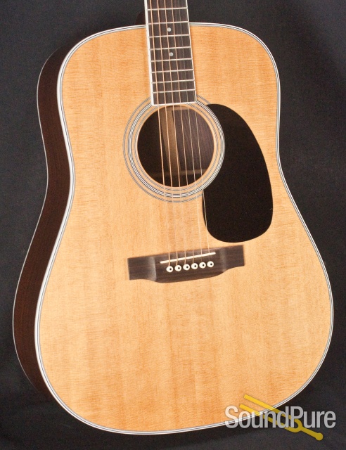 Martin D-35 2011 Dreadnought Acoustic Guitar - Used — image 8