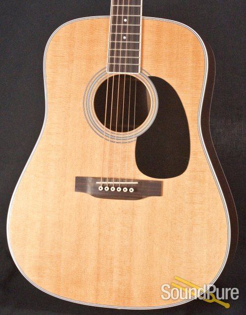 Martin D-35 2011 Dreadnought Acoustic Guitar - Used — image 11