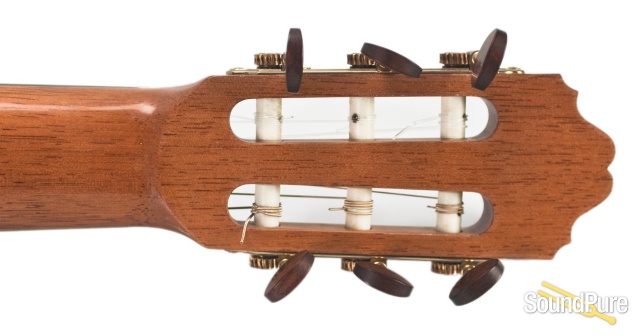 Andres Marvi 2007 205C Model Nylon String Guitar - Used — image 4