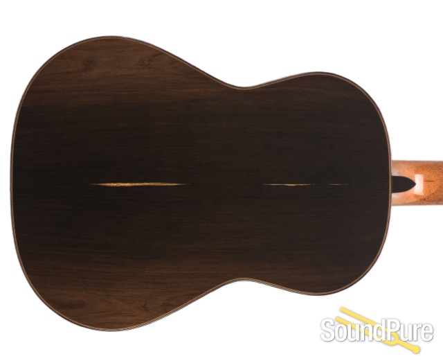 Andres Marvi 2007 205C Model Nylon String Guitar - Used — image 6