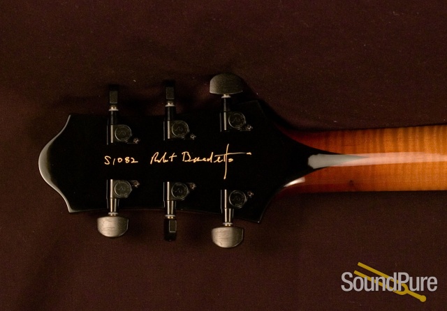 Benedetto Bambino Elite One-off Antique Burst S1082 Archtop Guitar — image 3