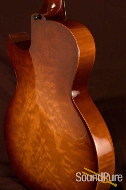 Benedetto Bambino Elite One-off Antique Burst S1082 Archtop Guitar — image 9