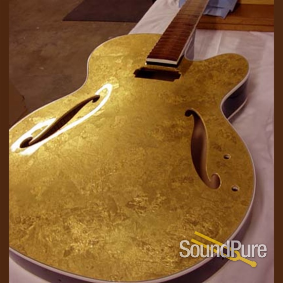Benedetto Bravo One-off Gold Leaf S1046 Archtop Guitar — image 6