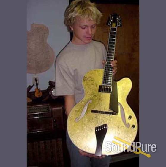 Benedetto Bravo One-off Gold Leaf S1046 Archtop Guitar — image 9