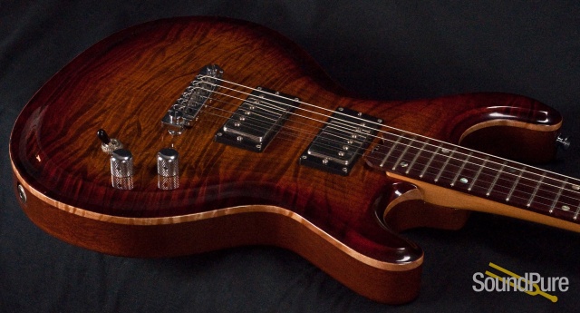 Gadow DC Custom 2002 Electric Guitar No. 6024027 - Used — image 2