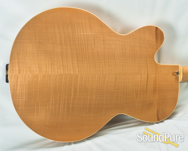 Peerless Monarch 16" Spruce/Maple Archtop Guitar - Used — image 16