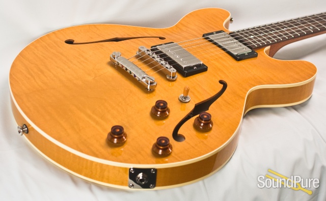 Collings I-35 LC Blonde Semi-hollow Electric Guitar #15713 — image 2
