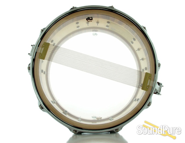 DW 6.5x14 Collectors Exotic  Maple Snare Drum-Tropical Olive — image 4