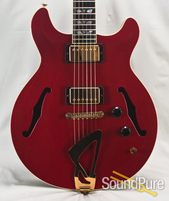 Hamer 2006 Newport Pro Custom Ruby Red #655124 - Used — image 1