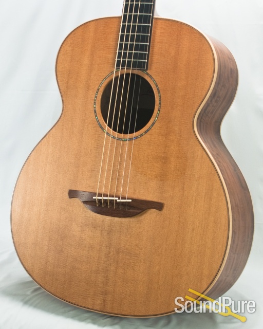 Lowden Baritone Sitka Spruce/Bastone Walnut Acoustic - Used — image 8