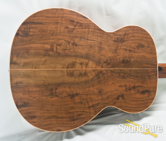 Lowden Baritone Sitka Spruce/Bastone Walnut Acoustic - Used — image 17