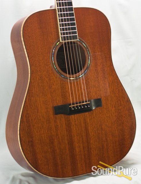 Larrivee D-05 Unicorn Inlay Mahogany Acoustic #20841 - Used — image 9