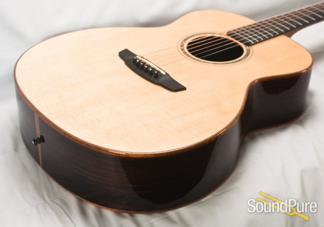 Goodall Concert Jumbo Sitka/Rosewood Acoustic #5946 - Used — image 4