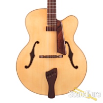 Buscarino 20th Anniversary Virtuoso Archtop Buscarino 20th Anniversary Virtuoso Archtop