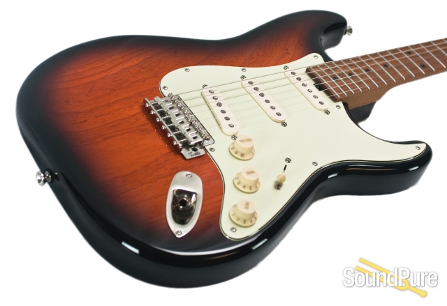 Michael Tuttle Custom Classic S 2-Tone Sunburst Guitar #372 — image 9