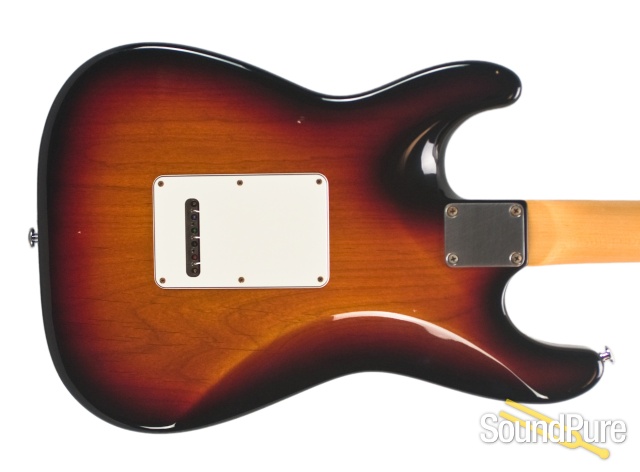 Suhr Classic Antique 3-Tone Burst IRW HSS Electric #JST8M1C — image 5