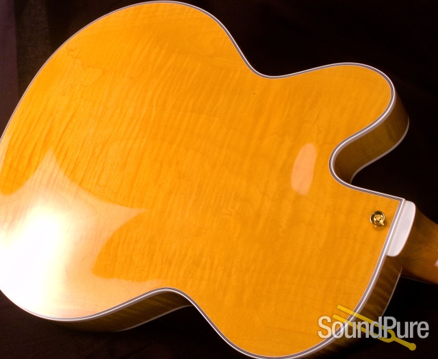 Benedetto Bravo Deluxe Honey Blonde S1109 Archtop Guitar — image 9
