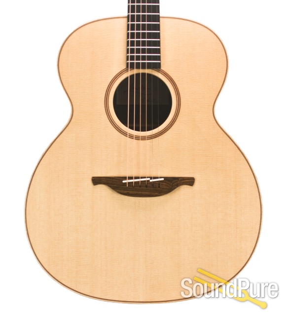 Lowden O-32 Sitka Spruce/IRW Concert Acoustic #20181 — image 1
