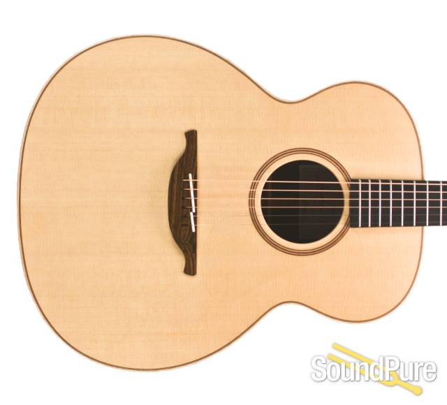 Lowden O-32 Sitka Spruce/IRW Concert Acoustic #20181 — image 8