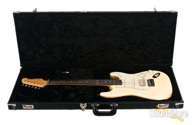 Michael Tuttle Custom Classic S Vintage White IRW HSS #390 — image 7
