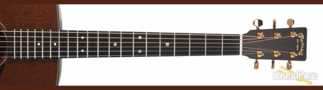 Martin 2002 00-17 Mahogany Acoustic Guitar - Used — image 5
