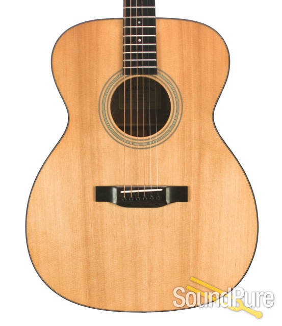 Eastman E6OM Spruce/Mahogany Acoustic #10855603 — image 1