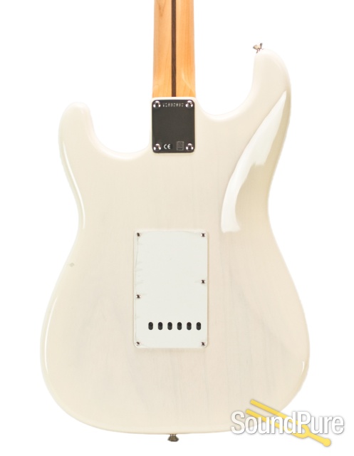 Fender USA Vintage '56 Aged White Blonde Stratocaster - Used — image 7