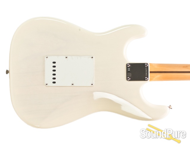 Fender USA Vintage '56 Aged White Blonde Stratocaster - Used — image 8