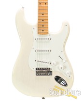 Fender USA Vintage '56 Aged White Blonde Stratocaster - Used Fender USA Vintage '56 Aged White Blonde Stratocaster - Used
