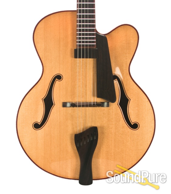 Buscarino Collector Series Custom Monarch 17" Archtop - Used — image 1
