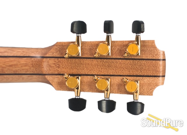 Lowden F23 Cedar/Red Walnut Acoustic Guitar #20356 — image 3