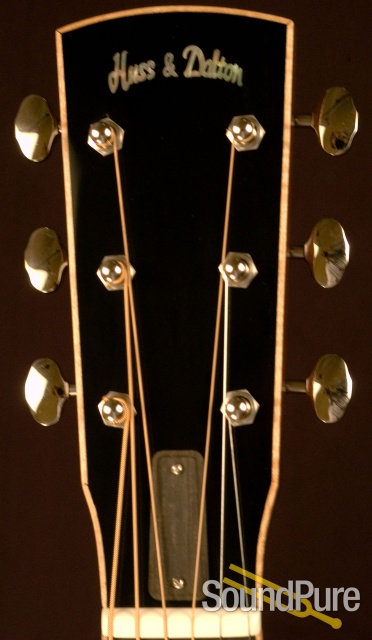 Huss and Dalton Concert Cutaway Custom 2157 Acoustic Guitar — image 7