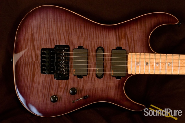 Zion Bent T Black Burst — image 1