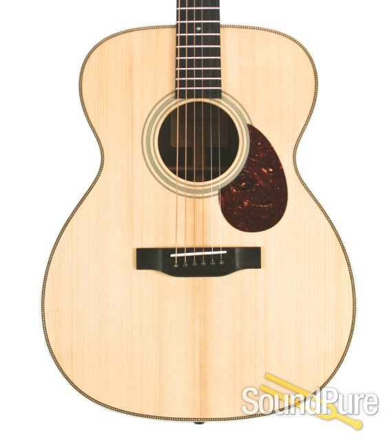 Eastman E20-OM Addy/RW Acoustic #10145128 - Used — image 1