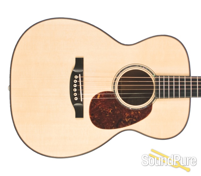 Bourgeois Custom OO Italian Spruce/Figured Mahogany - Used — image 8