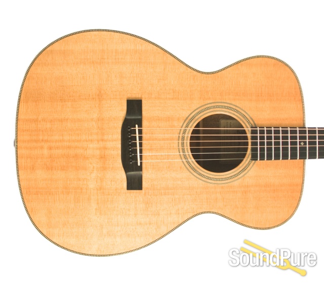 Eastman AH6OM Spruce/Mahogany Acoustic #120725928 - Used — image 8