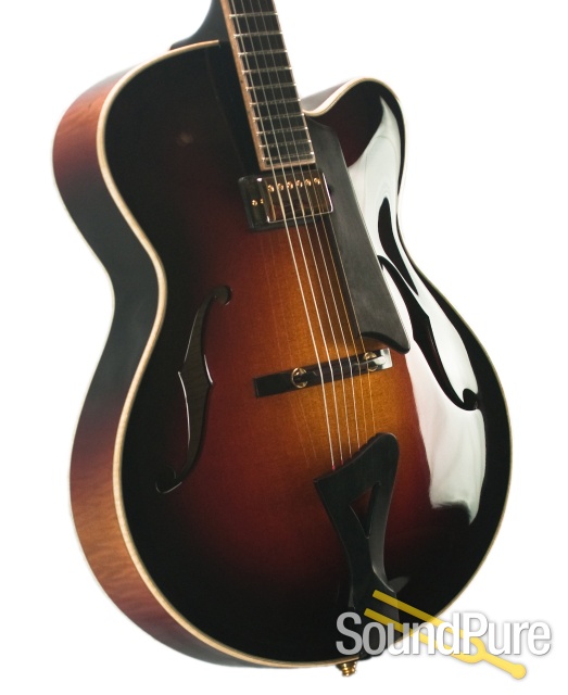 Comins 17" Classic Model Sunburst Archtop #0267 - Used — image 6