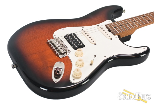 Michael Tuttle Custom Classic S 2-Tone Burst HSS #371 - Used — image 8