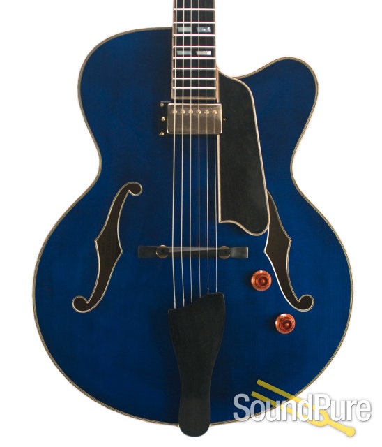 Eastman AR580CE-BLU Spruce/Maple Archtop Electric #16550031 — image 1