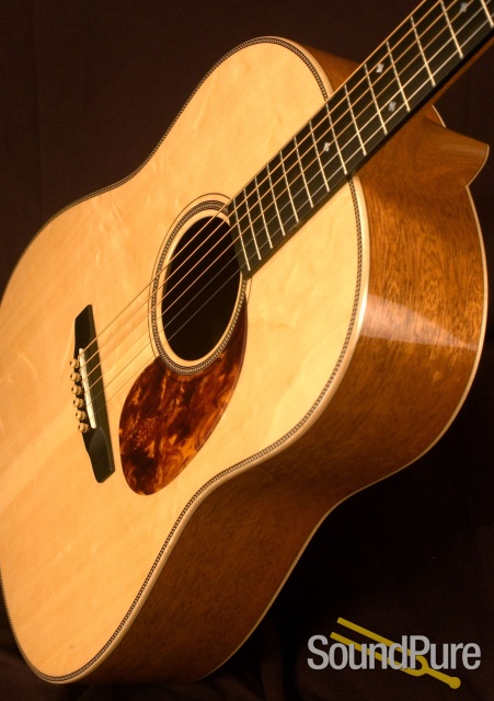 Goodall TMhB Baritone sn5500 Acoustic Guitar — image 5