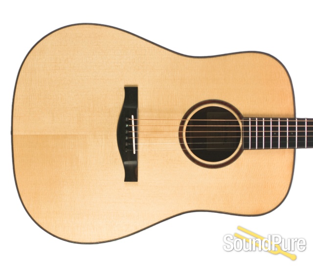 Eastman AC520 Englemann Spruce/Mahogany Acoustic #10955799 — image 9
