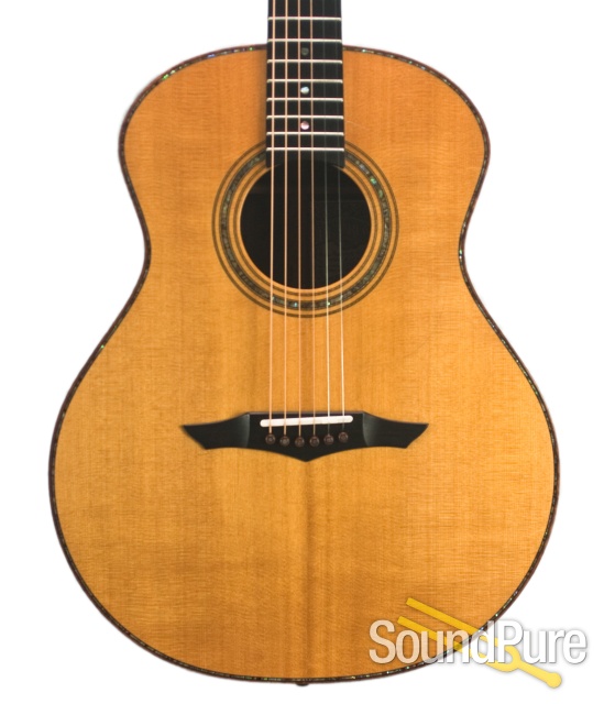 Petros Applecreek Sitka/RW Grand Concert #32196 - Used — image 1