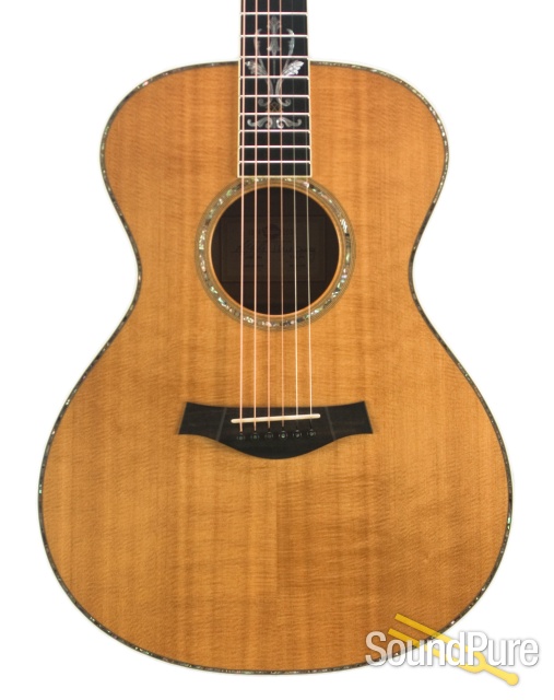 Taylor 30th Anniv. Sitka/Maple Acous/Elec #207 of 250 - Used — image 1