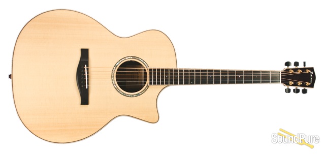 Eastman AC822CE Grand Auditorium Acoustic/Electric #13655808 — image 4