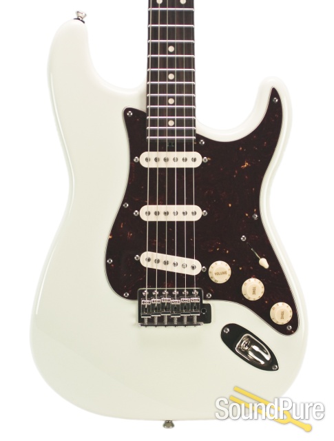 Michael Tuttle Tuned S Olympic White SSS Electric #414 — image 1