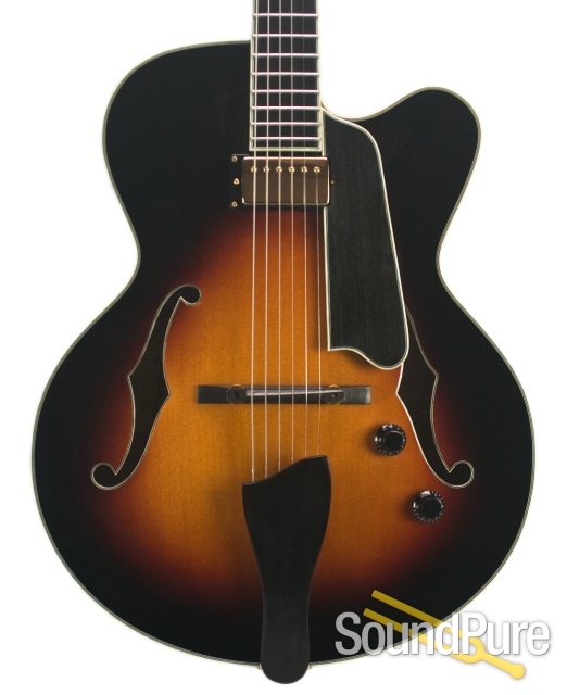 Eastman AR803CE-16 Sunburst Archtop Guitar #12650659 — image 1