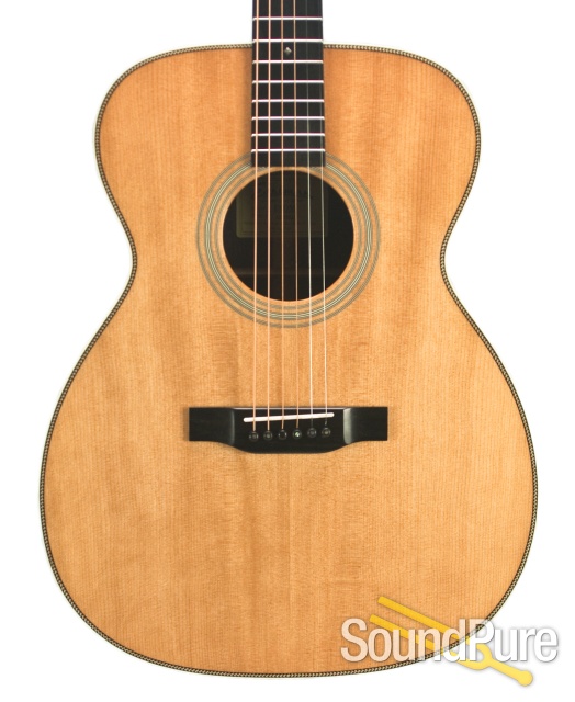 Eastman E8OM Sitka/Rosewood Acoustic #10755614 — image 1