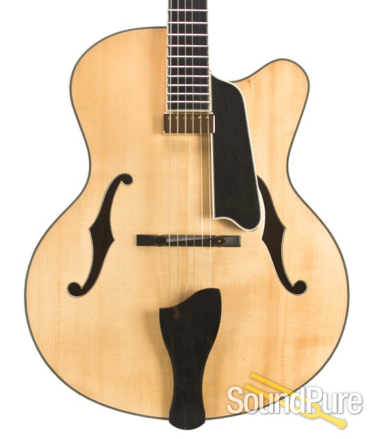 Eastman AR810CE-BD Blonde Archtop #10355230 - Used — image 1