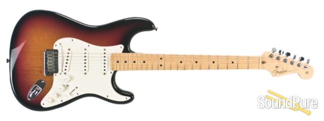 Fender VG Stratocaster 3-Tone Sunburst SSS #Z7033061 - Used — image 4